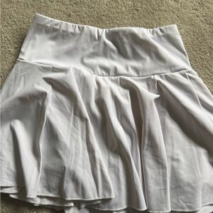 HALARA Athletic White Mini Skirt